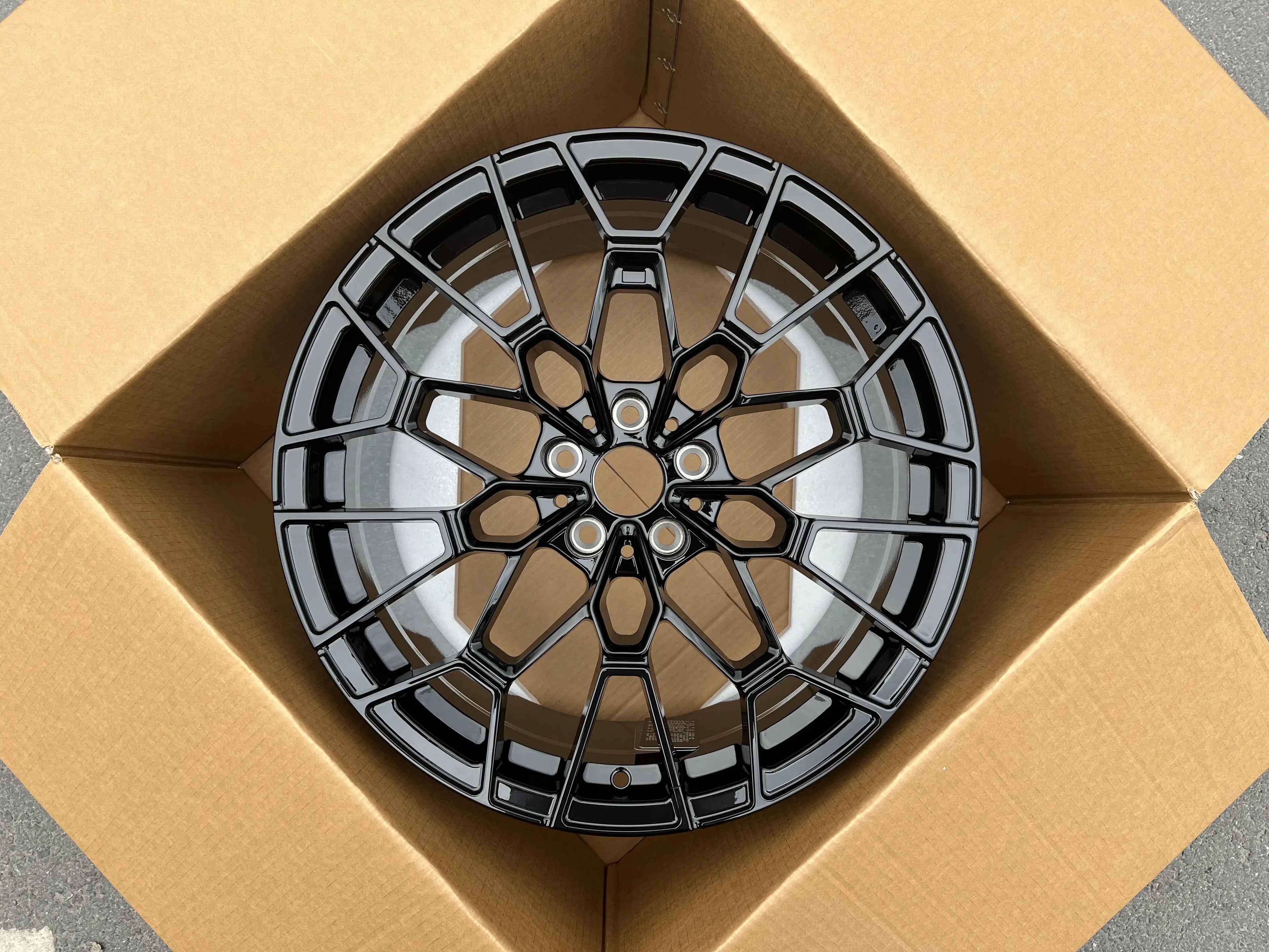 Customized Forged Car Rims 17 18 19 20 21 22Inch Black Alloy Wheel Suitable for Passenger Car Wheels for Bmw E60 F10 E90