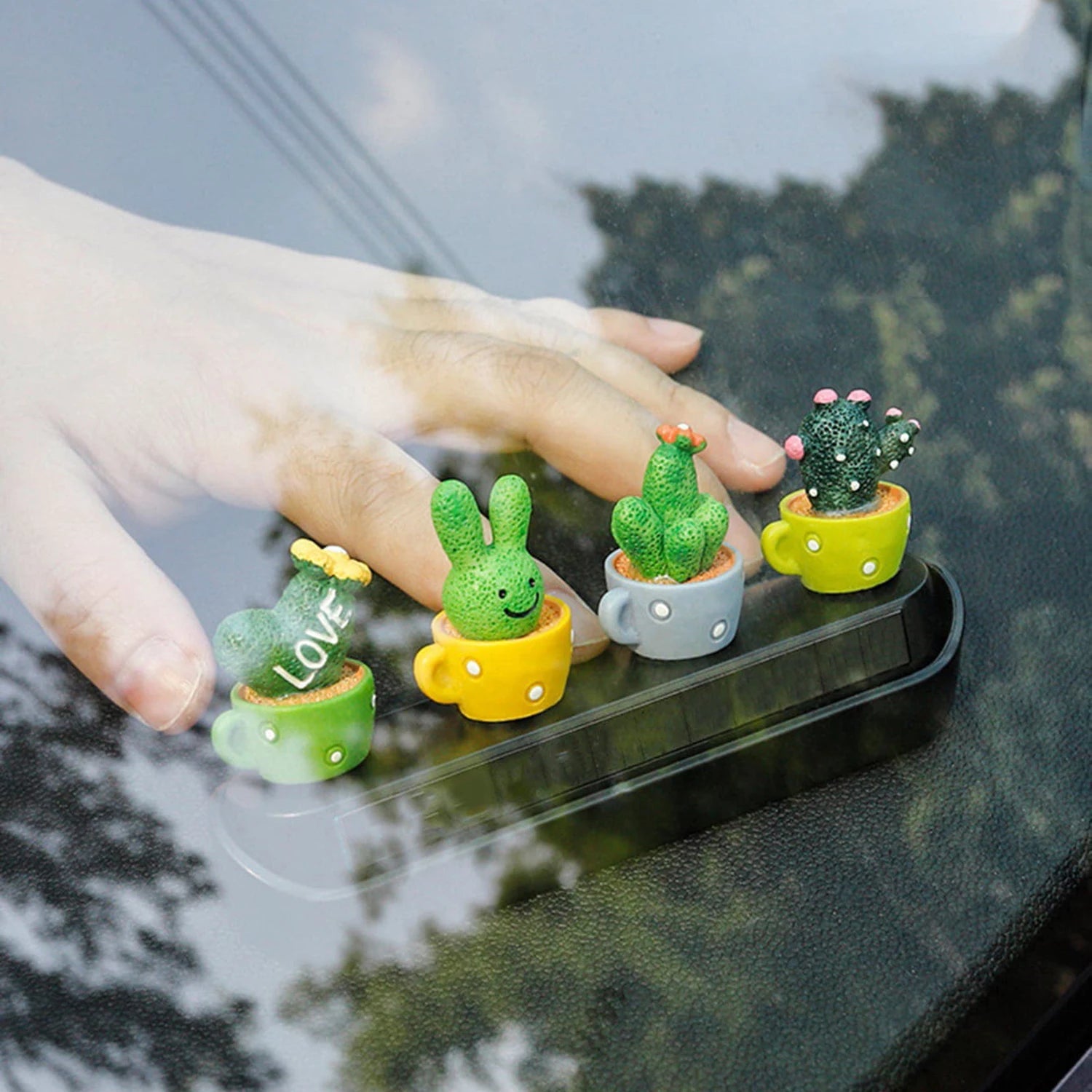 4pc/set Mini Simulation Succulent Cactus Resin Crafts Home Desktop Car Interior Decorative Ornaments