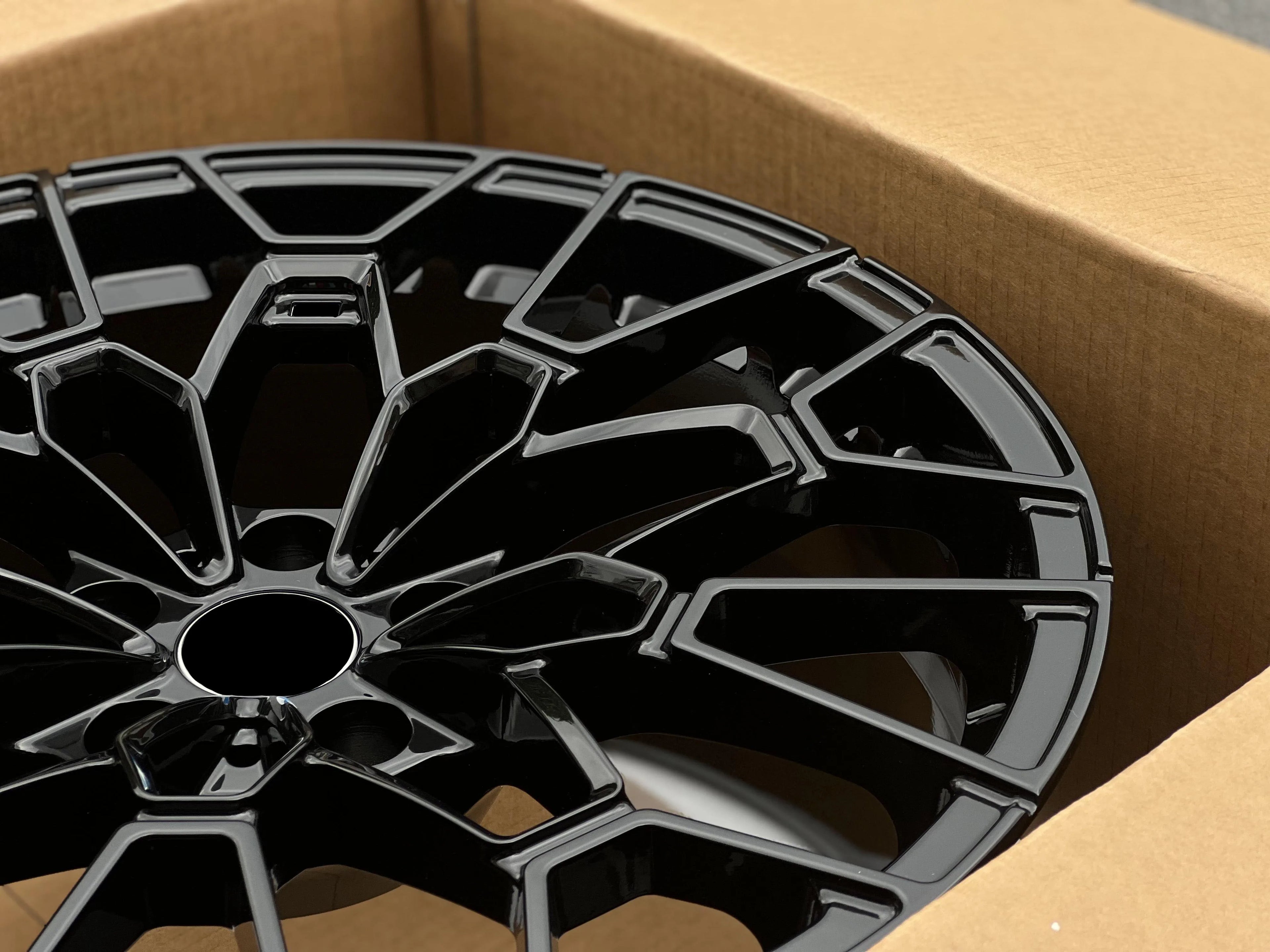 Customized Forged Car Rims 17 18 19 20 21 22Inch Black Alloy Wheel Suitable for Passenger Car Wheels for Bmw E60 F10 E90