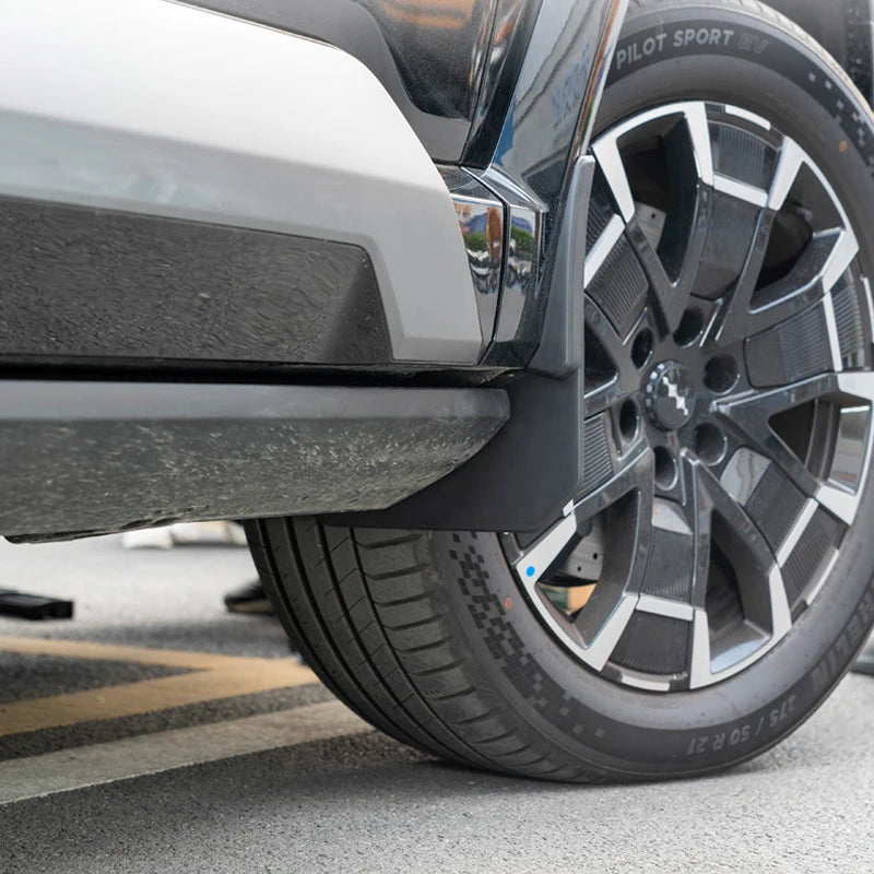 4 PCS Car Mud Flaps For Byd Leopard 8 2025 Accessories Auto Flap Splas Splash Guard Front Rear Fender Car Accessories Mudguards