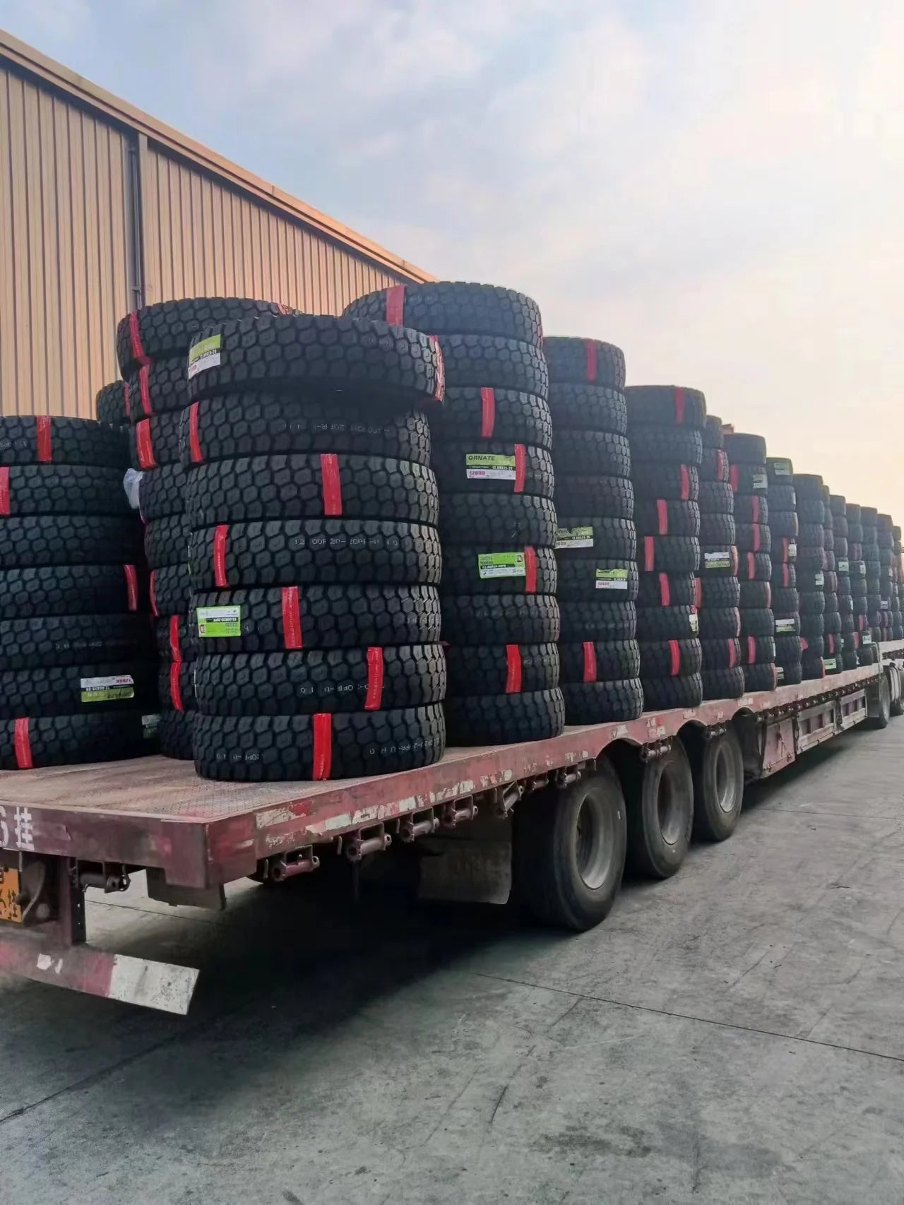 Chinese 2024 New Passenger Car Tires Truck Tire 7.50-16 750/16 750r16 7.50R16 Commercial Wheels 1000/20 Tube Type Tyres