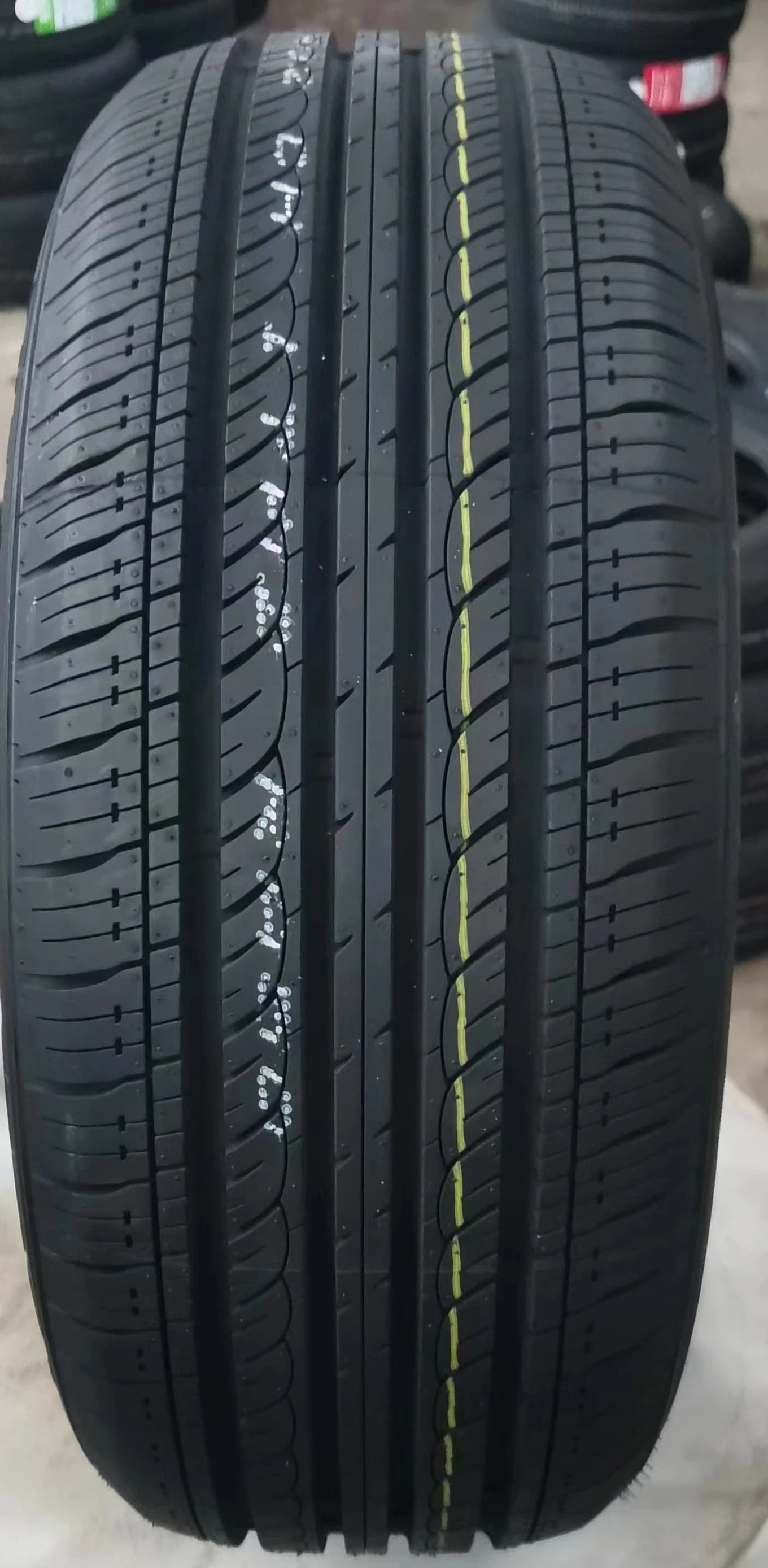 Brand New Wholesale Chinese Manufacture Radial Tubeless Pcr Passenger Car Tires Summer Tyres