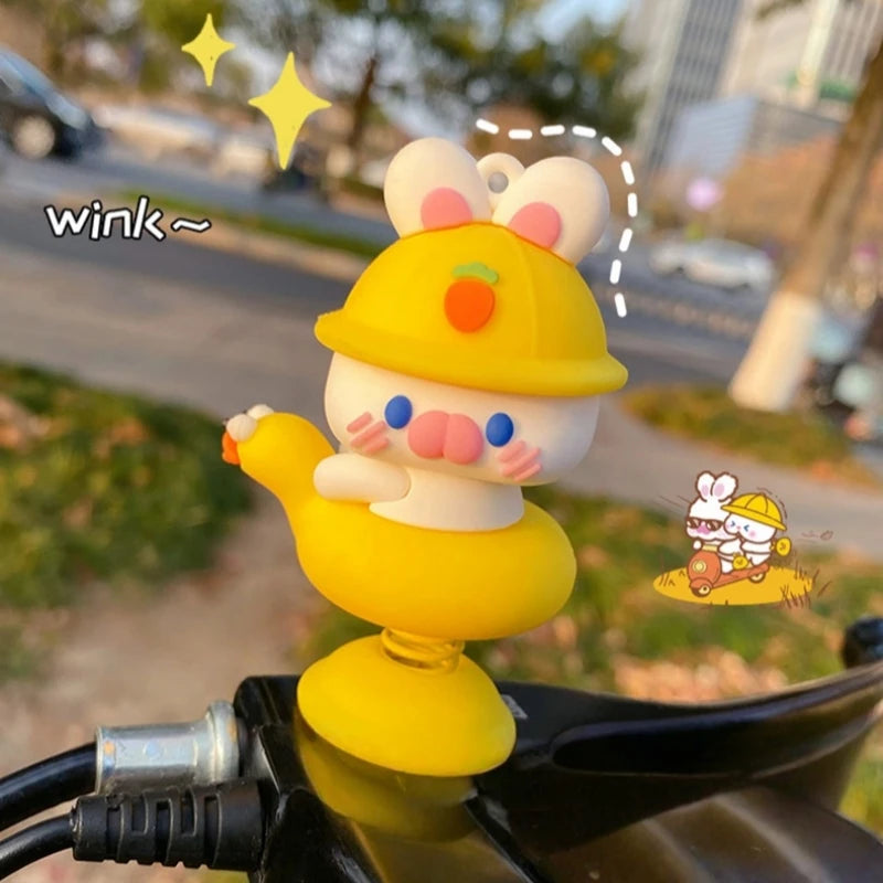 Shake Happy Creative Car Ornament Electric Car Shaking Ornament Personalized Car Relaxation Fun Ornament Desktop Decoration