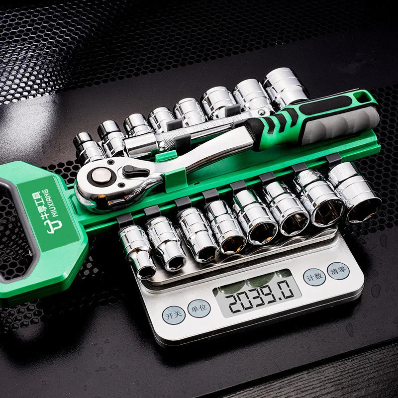 A Complete Set of 72-tooth Ratchet Wrenches Made of Portable and Multi-functional Chromium-molybdenum Steel for Home Use